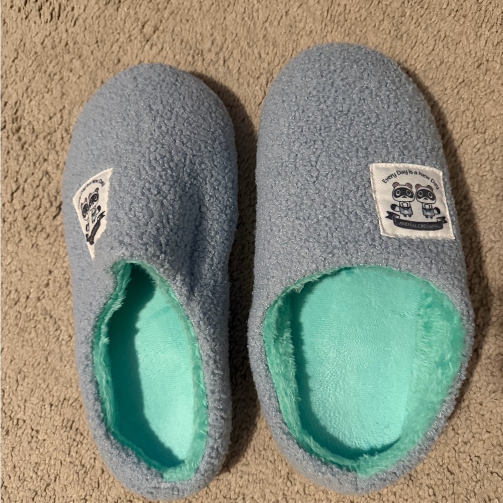 Nintendo Animal Crossing Slippers